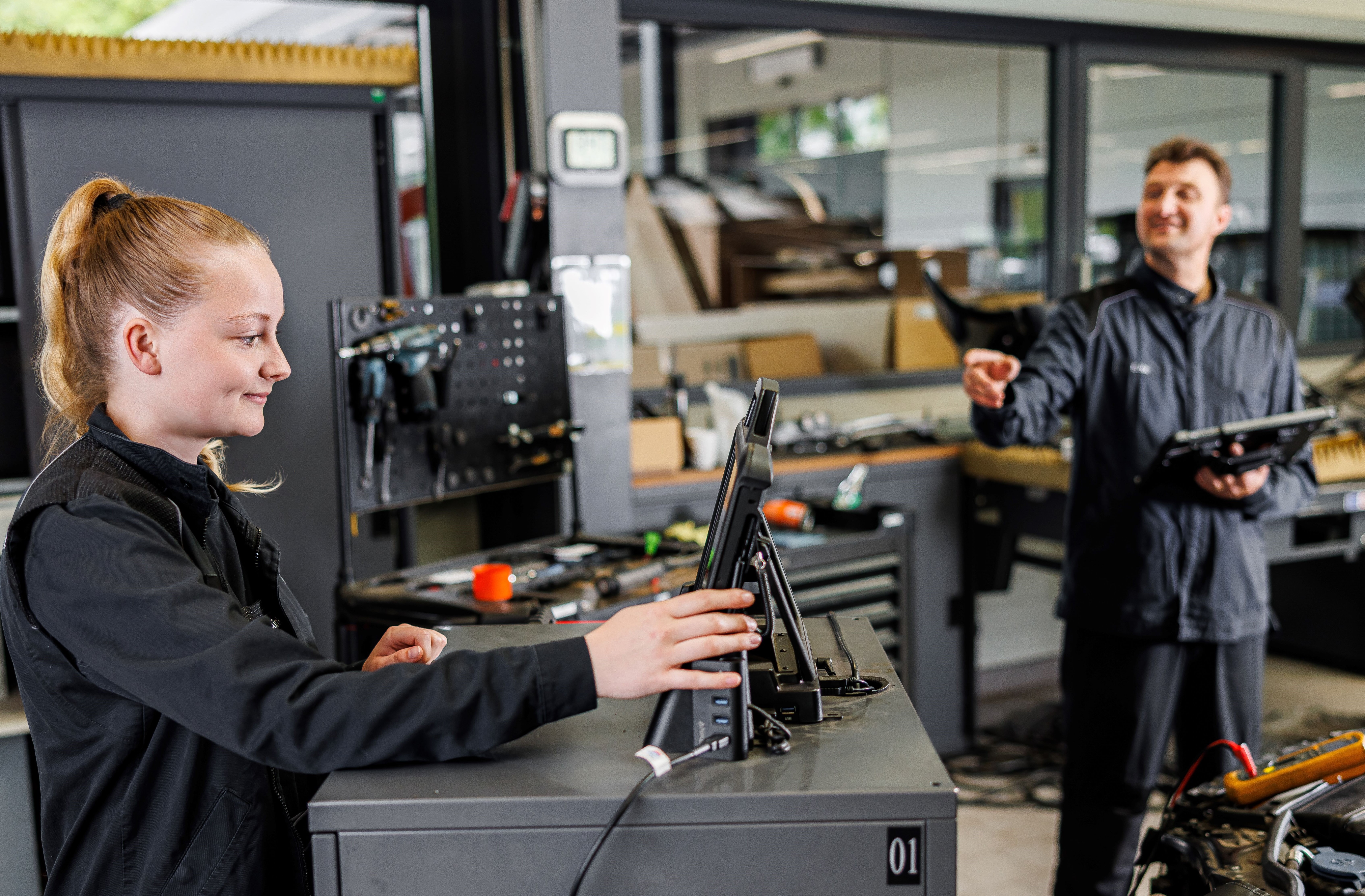 Kfz-Mechatroniker (M/W/D) Schwerpunkt System- und Hochvolttechnik